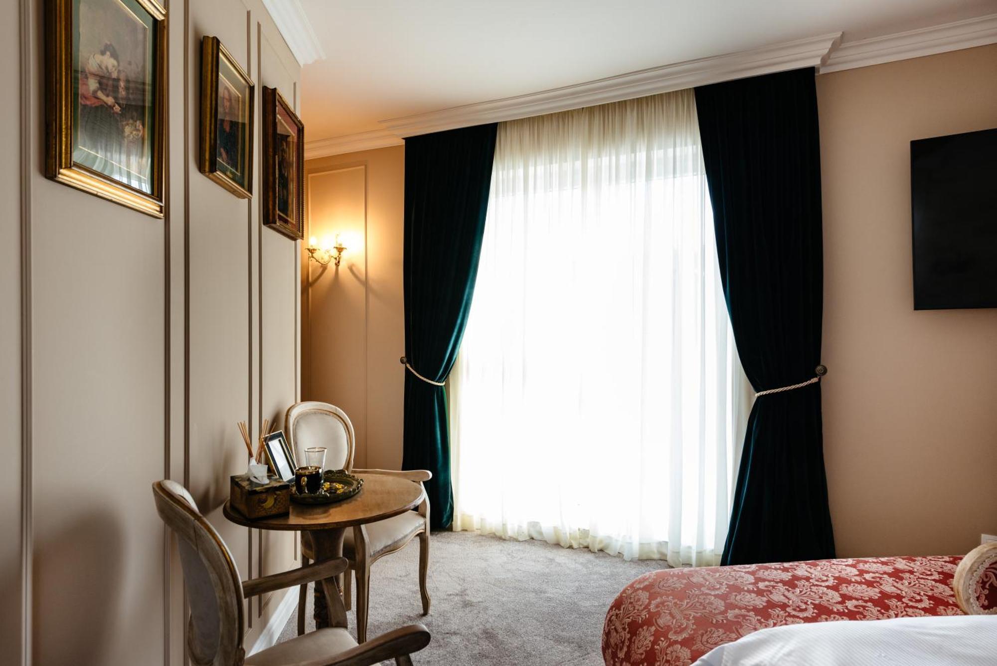 Ateneea Luxury Rooms Kluž Exteriér fotografie